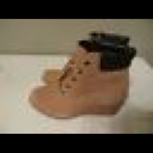 TIMBERLAND AMSTON EARTHKEEPERS WOMEN WORKBOOTS